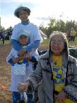 Une survivante de Yellowknife en compagnie de proches