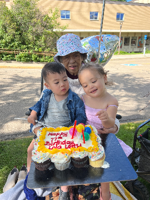 Lola Letty with her great grandchildren