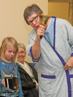 The day I Rang the bell of hope with my grandma